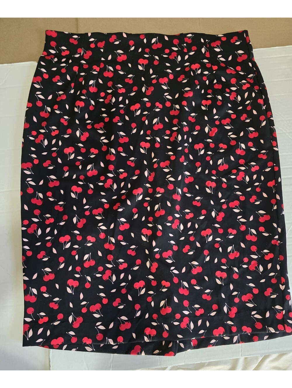 Lane Bryant Size 18 Retro Cherry Print Black Pencil Skirt Pinup Rockabilly Chic